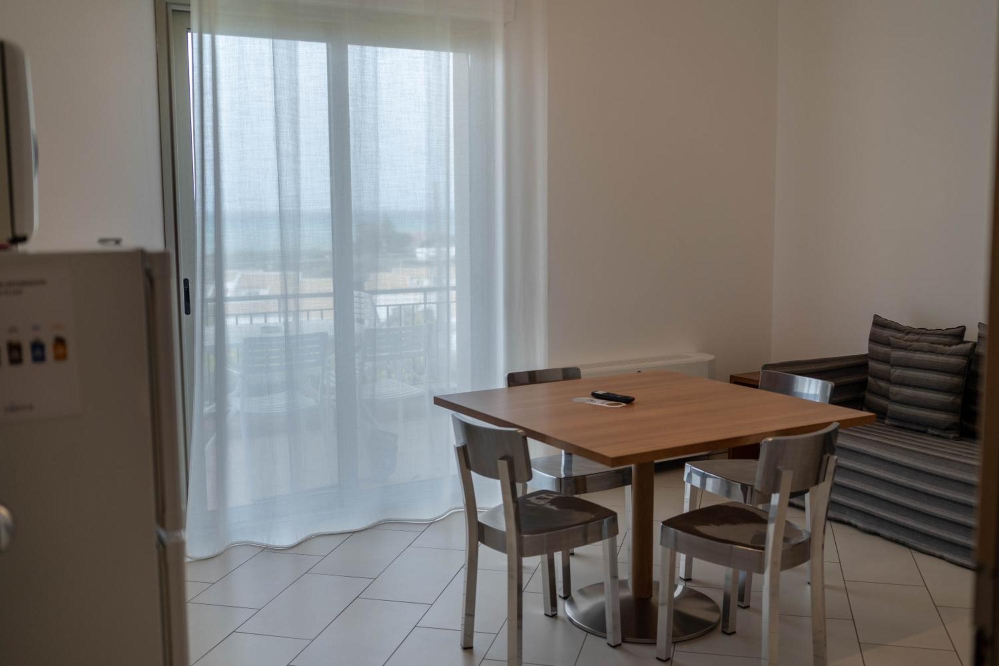 Sikelika Residence Sul Mare Scoglitti Exterior photo